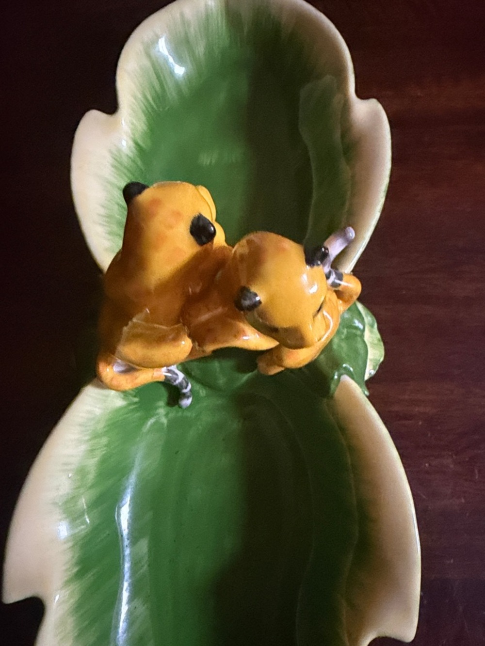 Leaf-Shaped Ceramic Serving Dish with Yellow Bird Accent Serving Dish